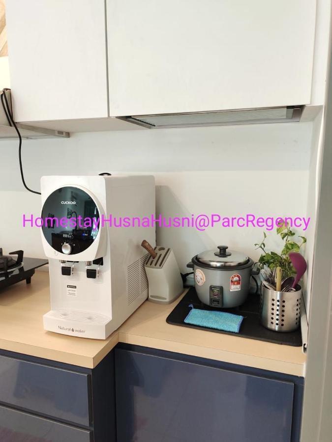 Homestayhusnahusni 新山 外观 照片