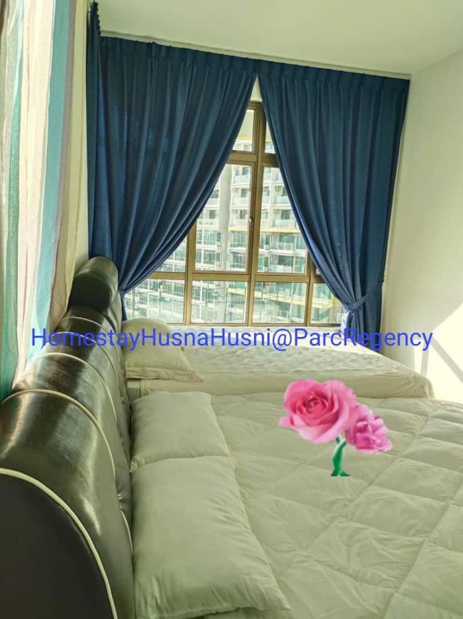 Homestayhusnahusni 新山 外观 照片